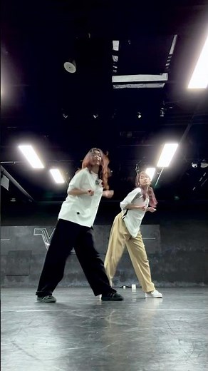 aoa - mini skirt 🫦💋