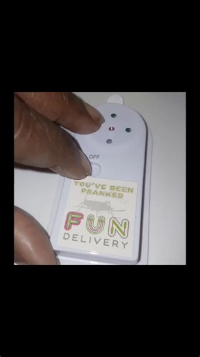 Frickin' Cricket: Sound Prank