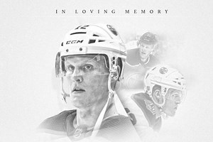 Conmociona muerte de jugador de hockey Colby Cave tras coma inducido