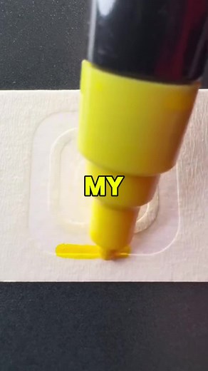 Olaf just wandering off at Disneyland Parisat the New World of Frozen coming nextMarch! Beyond cute #disnevland #WorldOfFrozen #frozen #disneyadventureworld #disnevlandparis