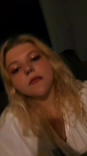 Princess brat (@princess.brat99)’s videos with original sound - 🎶🎧