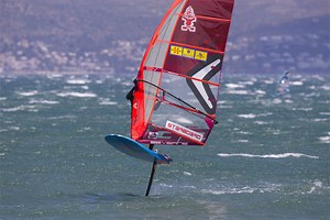 iQFoil: the new Olympic windsurfing equipment