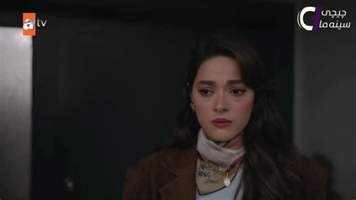 ‎chichi cinema | چیچی سینەما‎ on Instagram‎: "ریکلامی یەکەمی ئەڵقەی “٧”ـی درامای “بێگانەی ناو ئاوێنە”"‎