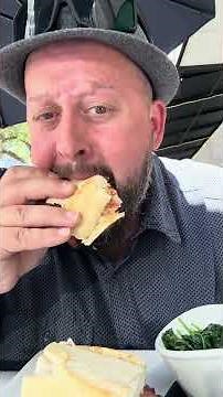 Duval’s BLT sandwich food review in Sarasota, Florida!