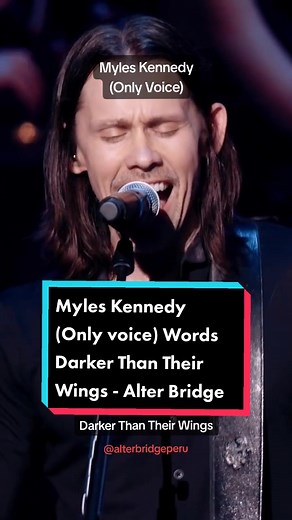 Myles Kennedy Powerful Acapella Performance with Alter Bridge Live