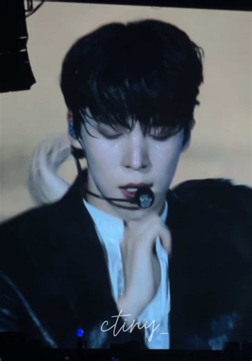 Halazia Stefano Series Continuation: ATEEZ in New York