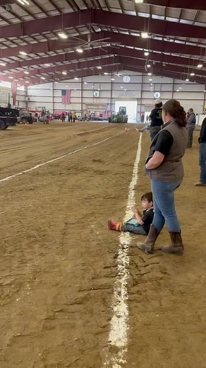 #antiquetractorpulling #winterclassic2022 #fullpull