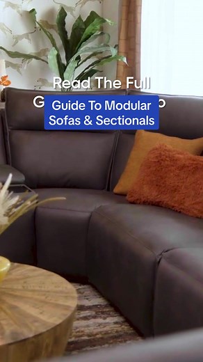 If you like to frequently rearrange your space or plan on moving your furniture often, a modular sofa or sectional might be the right fit for you. Check out our Guide to Modular Sofas & Sectionals. Link in bio. #roomstogo #furniture #livingroom #decor #RTGModularCollections