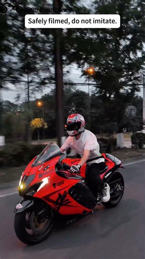 Suzuki Hayabusa (GSX1300R)The Legendary Fastest Production Sportbike #motorcycle #automobile