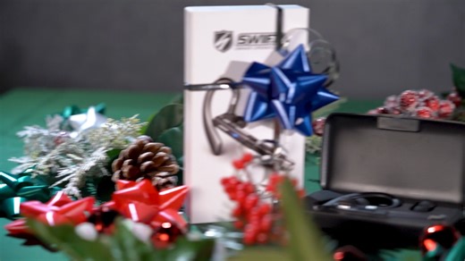 2025 Holiday Swift Driver Gift! Happy Holidays to all of our Swift Drivers! Please get with your leadership to receive your gift. 🎁 | Swift Transportation