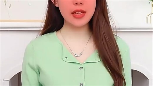 瑞迈特呼吸机，智能恒压助睡眠，轻音设计更舒适。