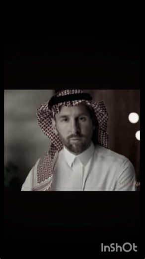 ميسي بعد ما سمع الخبر👽