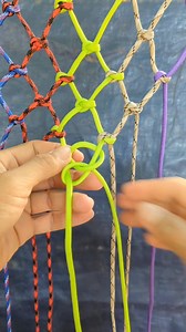Learn how to tie a rope Net Knot without tool. #geniuknots #RopeDIY #knottutorials #interestingknots | Weekofknots