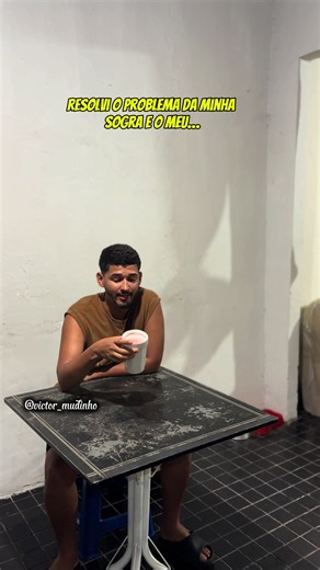 Resolvendo o problema da minha sogra 😂😂😂 #tiktokviral #brincadeirasdotiktok #foryoupage #resenha