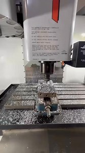  Centro de Maquinado HAAS  MODELO VF-3 ⏳ Año 1997  Medidas X-40”...