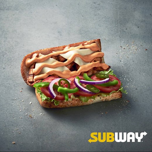 Da läuft einem das Wasser im Munde zusammen! 😍 Hol dir jetzt dein Sub des Tages zum Jubiläumspreis von 2,69€* - z.B. donnerstags das köstliche Chicken Fajita Sub! Lass es dir ganz nach deinem individuellen Geschmack belegen. Bei uns entscheidest DU, was drauf kommt! Make it what you want. 💃 Nur in teilnehmenden Restaurants. Unverbindliche Preisempfehlung. *Vorübergehende Aktion vom 14.01. bis 03.03.2019 in teilnehmenden Subway® Restaurants in Deutschland. Preis für ein 15-cm-Sub des Tages. Ohn