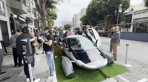 Aptera Motors: World's 1st solar-electric vehicle visits San Francisco