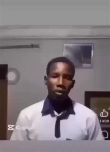 #pourtoi #tiktokviral #tiktokgabon🇬🇦tiktok Moi on ne me distrait pas !