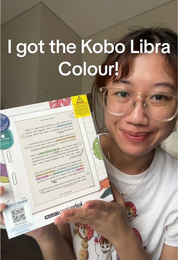 Kobo Libra Colour Review and Unboxing Guide