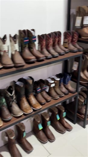 Variedad en Botas para Toda la Familia