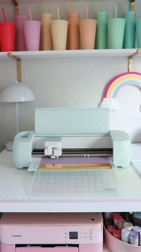 15K views · 108 reactions | This is a fantastic Cricut beginner project 殺殺殺 #cricutmade #cricutprojects #customballoons #vinyldecals #personalizedparty #diypartydecor #diycustomb | Cricut Crafting for beginners on 99SVG | Facebook