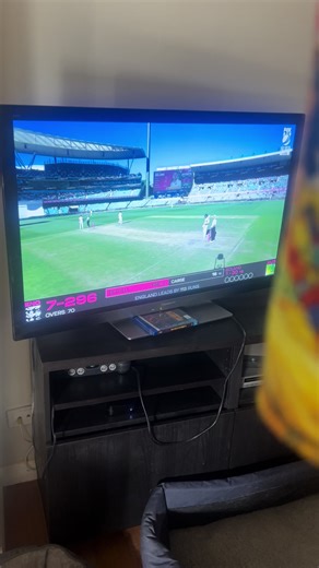 Trav party, are you watching the head show? #australianmade #customstubbyholders #travball #ashes