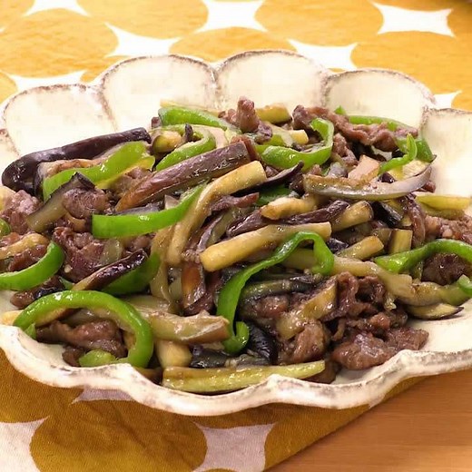 ご飯がすすむ！ 牛肉となすの細切り炒めのレシピ動画・作り方 | デリッシュキッチン