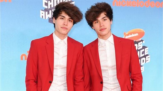 YouTube Duo Stokes Twins Charged for Bank Robbery Pranks