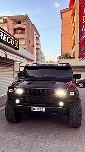 Hummer H2 review and comparisons