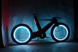 Cyclotron Spokeless Smart Bike Getting Funded for Production