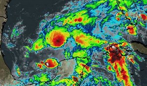 Is everyone paying attention? 👀 With the first system of the season that will impact the U.S. brewing, we sure are! Catch our coverage for how Invest 92L, which may become #Claudette, will affect the Gulf Coast's #FathersDay weekend. (Spoiler alert: ⛈️⛈️⛈️) | The Weather Channel