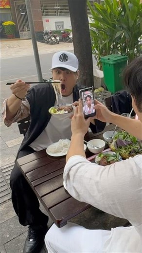 Người Nhật😂😂😂 #vietnamkun