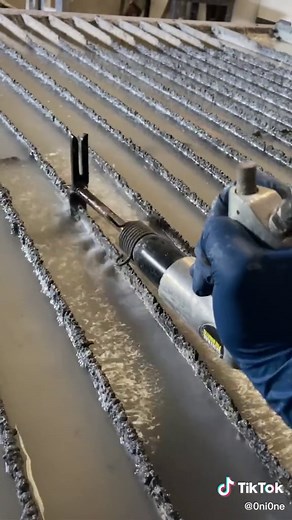 Effective Ways to Clean the Slats on Your CNC Plasma Table