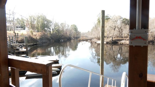 Horry County resident describes frustration over landfill expansion