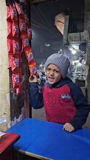 जेब में हाथ डाल-3 😛|| ￼ #irritated shopkeeper #shopkeeper #customer #allindiacackle #shorts￼