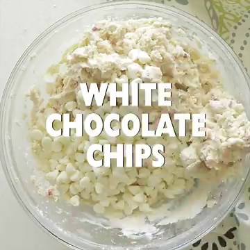 White Chocolate Raspberry Cheesecake Cookies