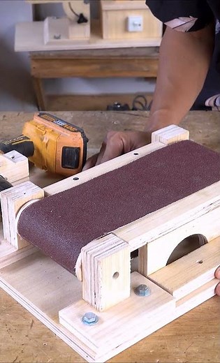 Make Your Own POWERFUL Woodworking Belt Sander with a Battery Drill? #sawblade #woodworkingtools