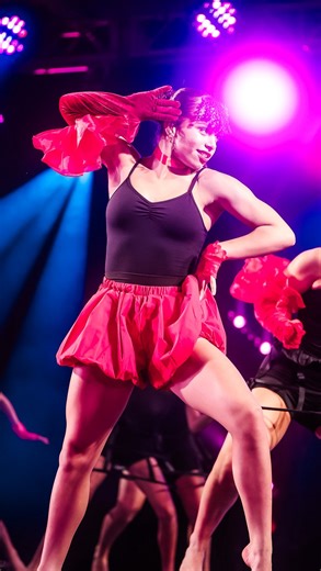 Hollywood Vibe Dance Convention on Instagram: "The Mini, Junior and Pre-Teen Dancer of the Year Finalists really knew how to bring the energy!!! Enjoy this fabulous performance from our San Diego Invitational choreographed by two of the best @eugeniardzp & @drewgliwa !!!🥳👏🏼🎉 #dance #hollywoodvibe #dancecompetition #danceconvention"