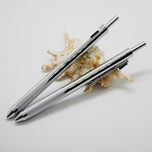[Hot Item] Metal 4 in 1 Multifunctional 4-Color Pen 0.5mm Mechanical Pencil and 3 Color Ballpoint Pen in One Pen