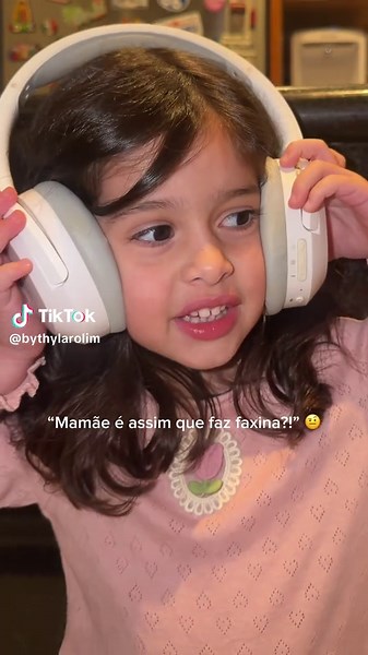 Assim mães? 😂😂obs: nenhuma criança foi maltratada nesse vídeo #memes #humor
