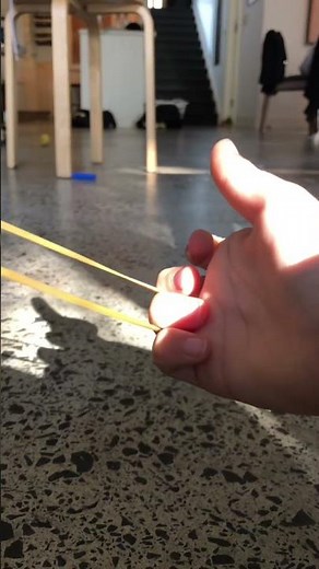 How to shoot a rubber band