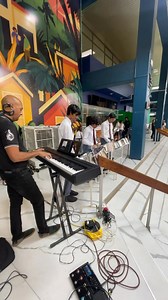 Feliz Navidad! | Hillview College