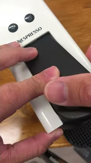 Correct position of CAPSI in Essenza Mini