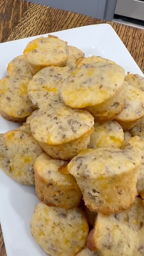 Luke Brown | Mini McGriddle Bites #hungryjackpartner Recipe 2 cups of Hungry Jack Pancake Mix 1 1/2 cups of water 1 lb breakfast sausage 1 cup... | Instagram