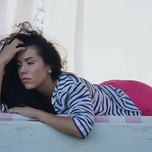 Six Health Issues That Affect Women Throughout the Years...🏄🏄‍♀️ Women must have a concern for their health, but their health problems can vary throughout their lifetimes. Here are some of the health issues that women face over the years, and also, how they can prevent or overcome an illness. | All about health and nutrition