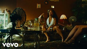 Video Jorja Smith – Be Honest ft. Burna Boy