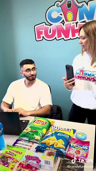 He almost lost it all 🙃 #challenge #packing #packingorder #giftcard #priceisright #candy #pov #diy #shopping