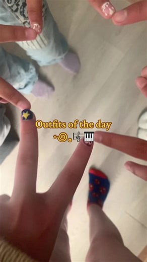 #outfits of the day 🐞🐛#outfitsoftheday #gurlypop #fyp