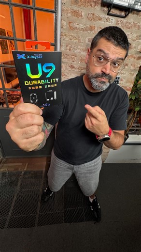 Sara's Tech on Instagram: "🖱️ Esto puede mejorar tu rendimiento en Valorant, CS2 o cualquier shooter, y cuesta menos que un café de Starbucks ☕ Los skates de fábrica de tu mouse no siempre son buenos: se desgastan, generan fricción, ruido y movimientos inconsistentes… y eso se nota muchísimo cuando estás apuntando. Estos son los U9 de X-RAYPAD: ✨ fabricados con un material 9 veces más duradero que el teflón, ✨ ofrecen mayor precisión, suavidad y consistencia al mover el mouse. La instalación es