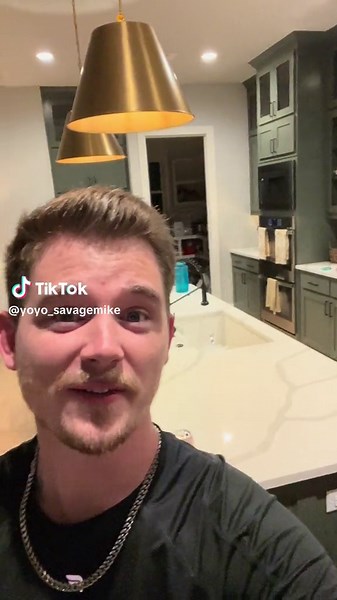 Live Stream Room Reveal! Upgrade Your Gaming Setup